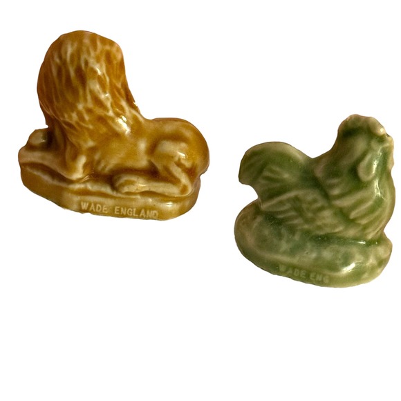 Wade England Miniatures Lot Brown Lion & Green Hen Figurines Vintage Whimsies - Picture 4 of 9